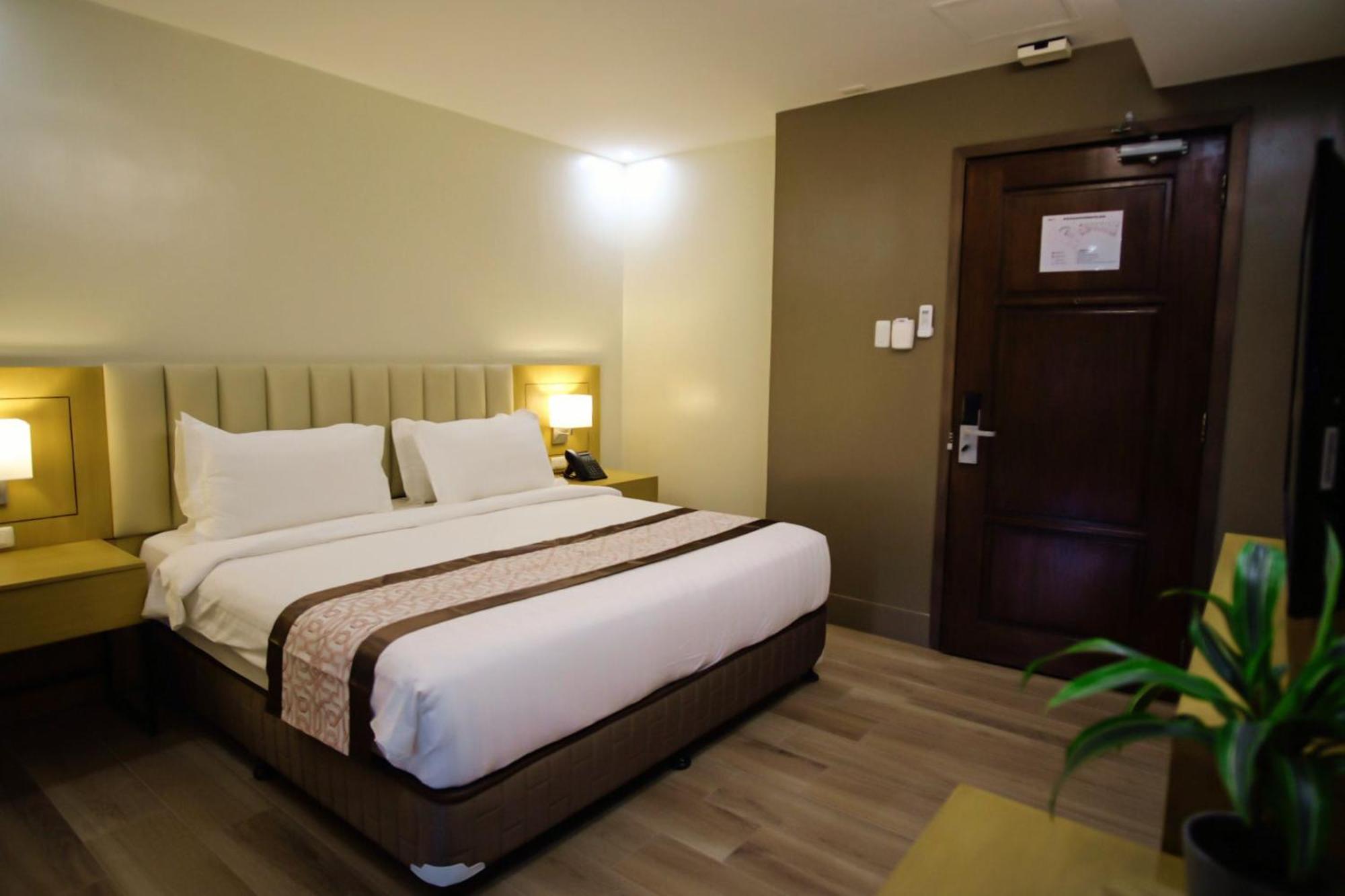 Citi Park Hotel Cebu Powered By Cocotel Exterior foto